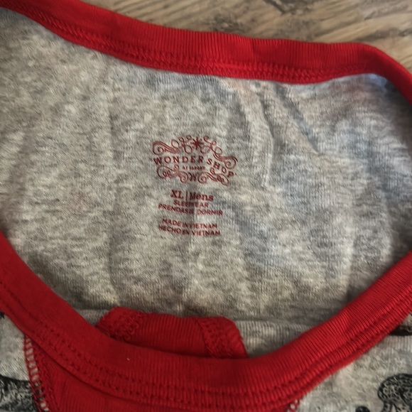 HIS & HERS Matching CHRISTMAS pajamas mens XL womens SM - Picture 5 of 7